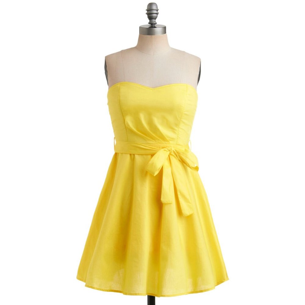 MODCLOTH Yellow Strapless Sweetheart Bow Dress